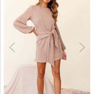 Selfie Leslie Rapt waist knit dress